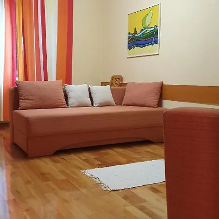Gaby Apartment-Center Of Plitvicka Jezera Exterior photo