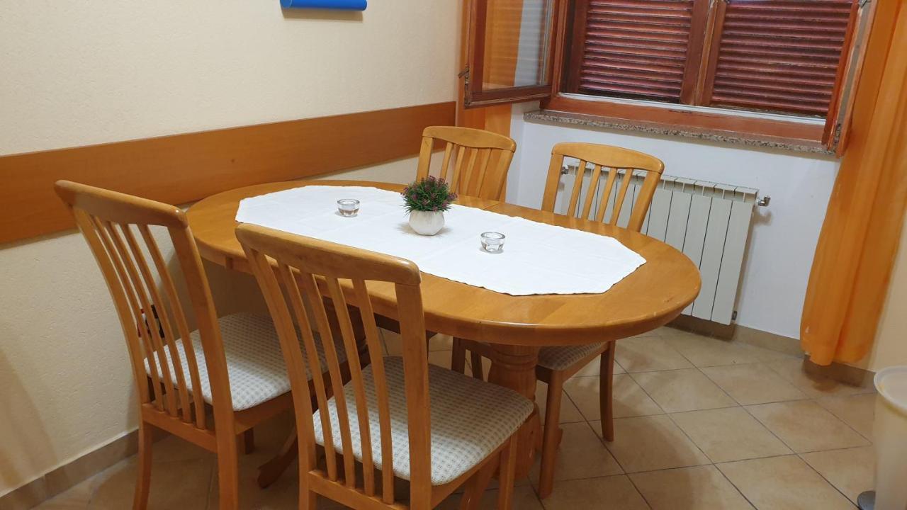 Gaby Apartment-center Of