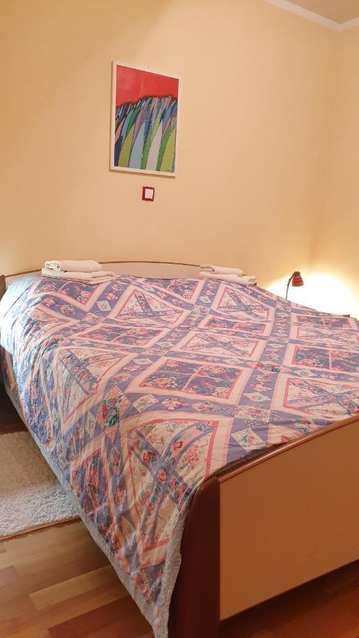 Gaby Apartment-center Of